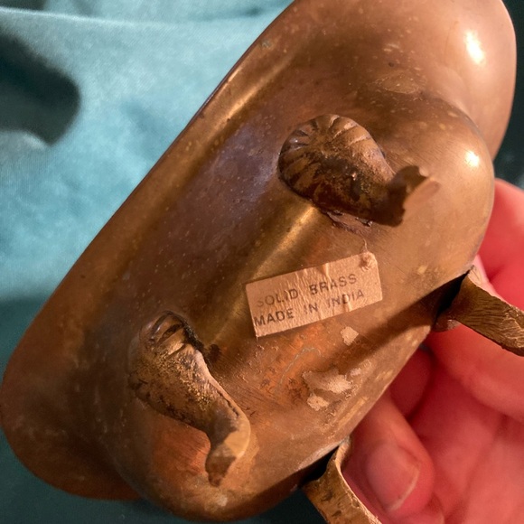 Vintage Eclectic Brass India Bathtub Figure - Decor - Picture 8 of 11